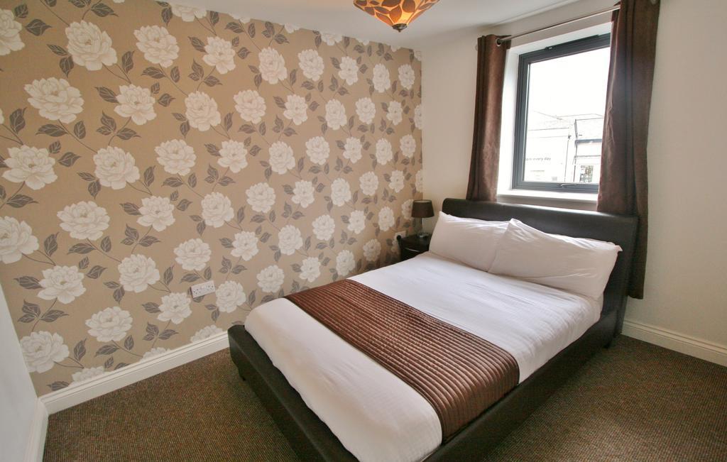 Central Hotel Cheltenham by Roomsbooked Buitenkant foto